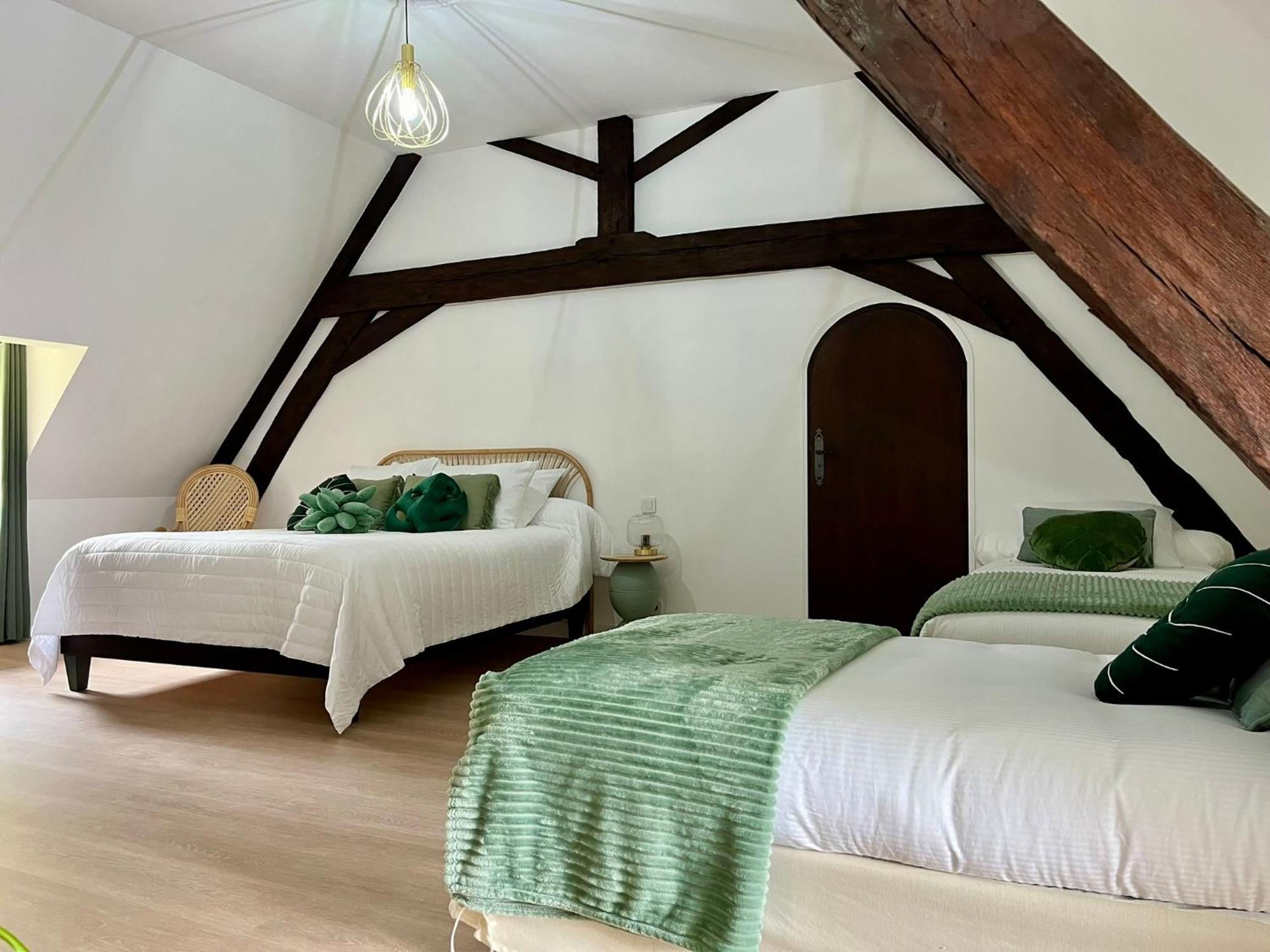 Bed and Breakfast O2 Tours Ourouer-les-Bourdelins Zewnętrze zdjęcie