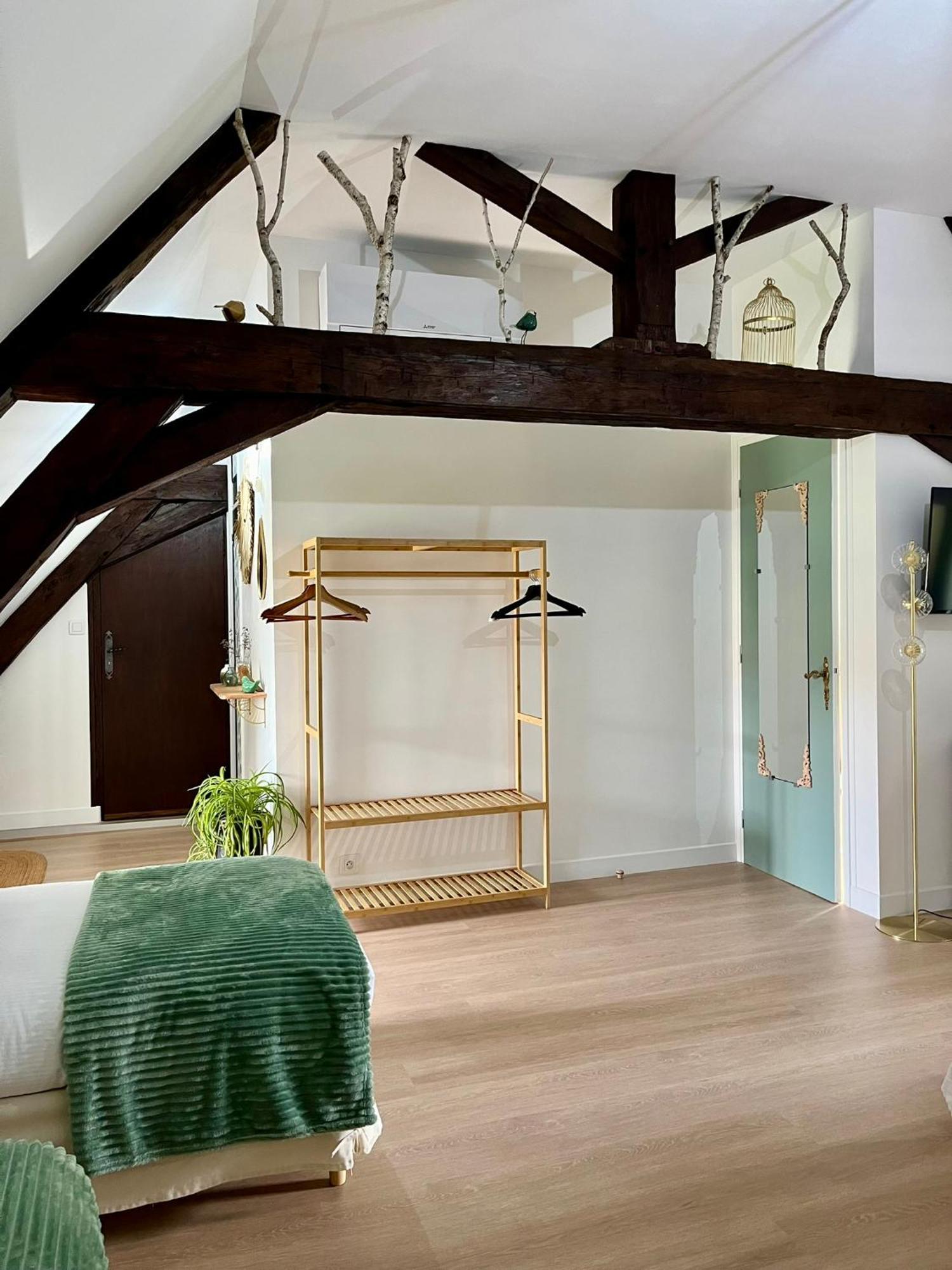 Bed and Breakfast O2 Tours Ourouer-les-Bourdelins Zewnętrze zdjęcie